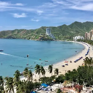 Edificio El Peñon Del Rodadero Santa Marta (Magdalena)